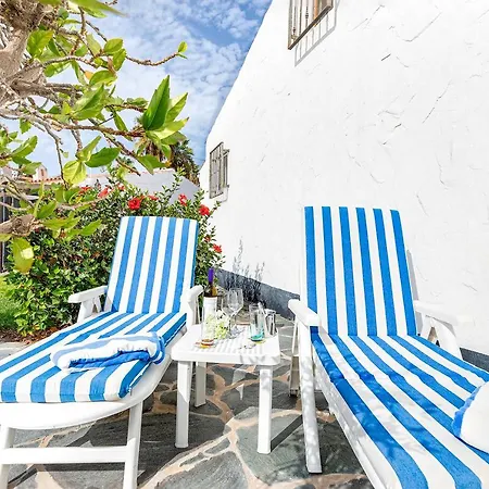 Tatil Evi Arguineguin, Los Canarios Arguineguin
